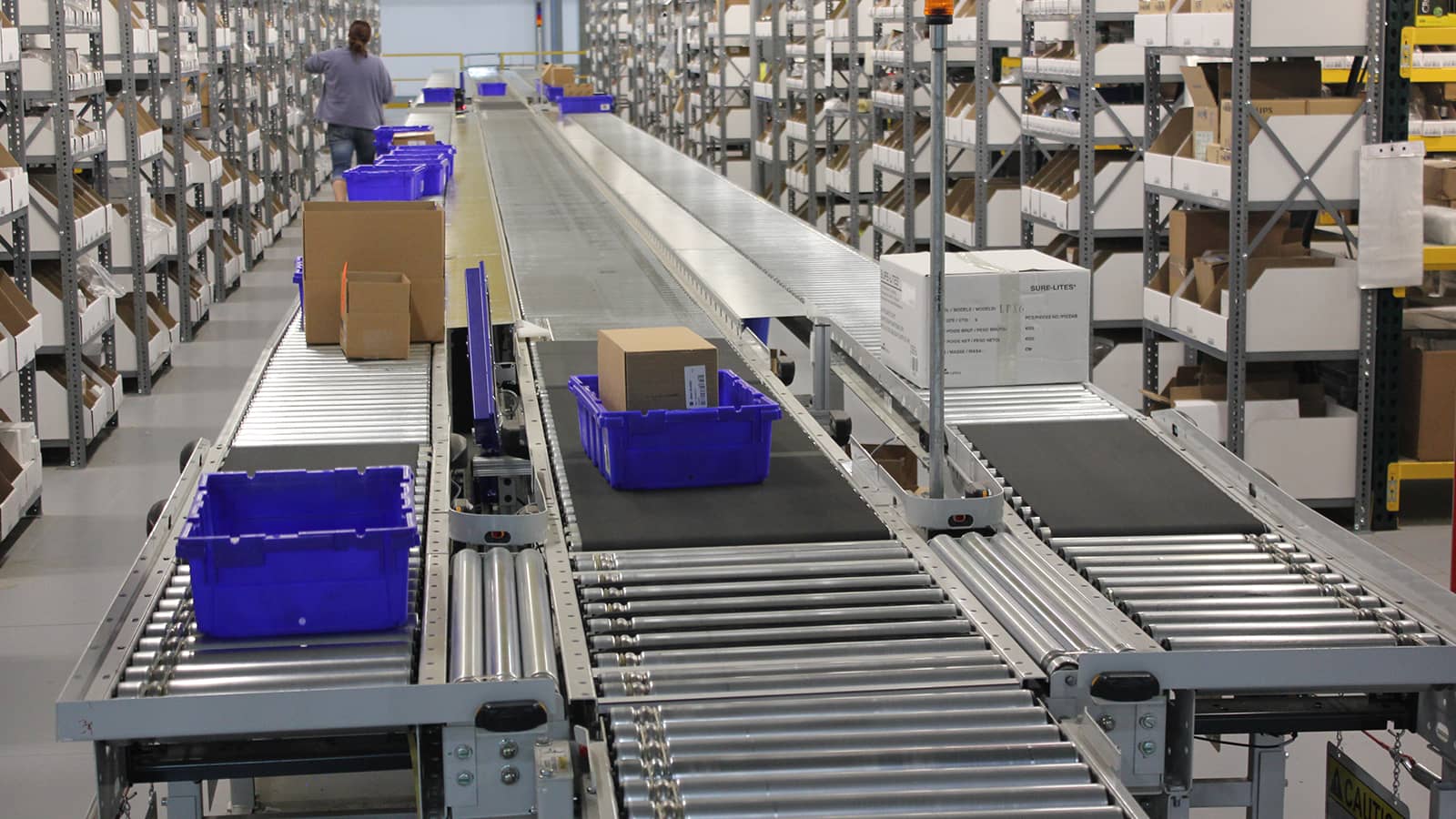 Conveyor on sale belt warehouse